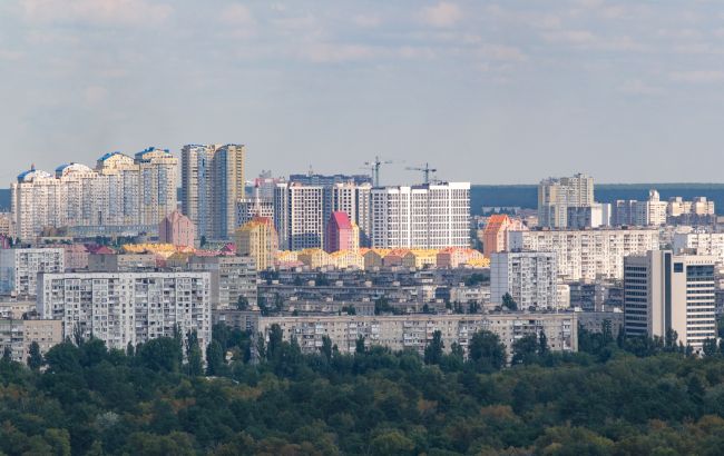 Житло у Києві. Фото: Віталій Носач/РБК-Україна)