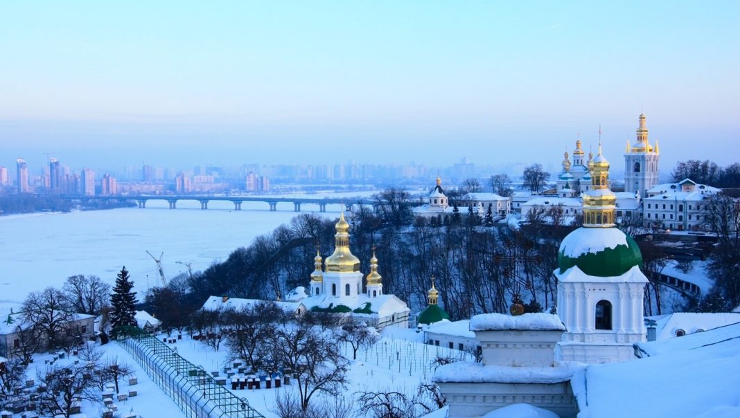 Зимовий Київ. Фото: Wonders & Holidays